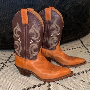 Justin Women’s Cowboy Boots